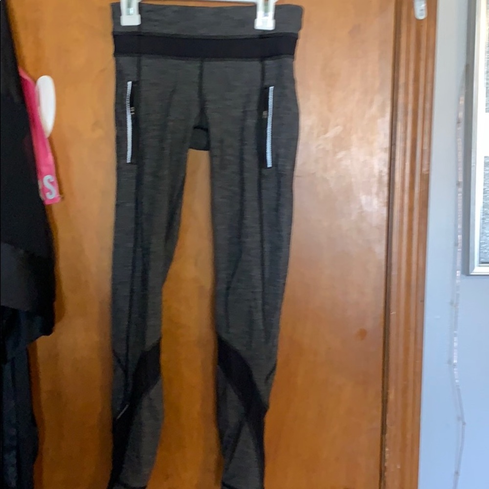 lululemon 7/8 crop leggings grey